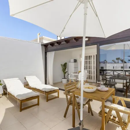 Sea View Apartmán *